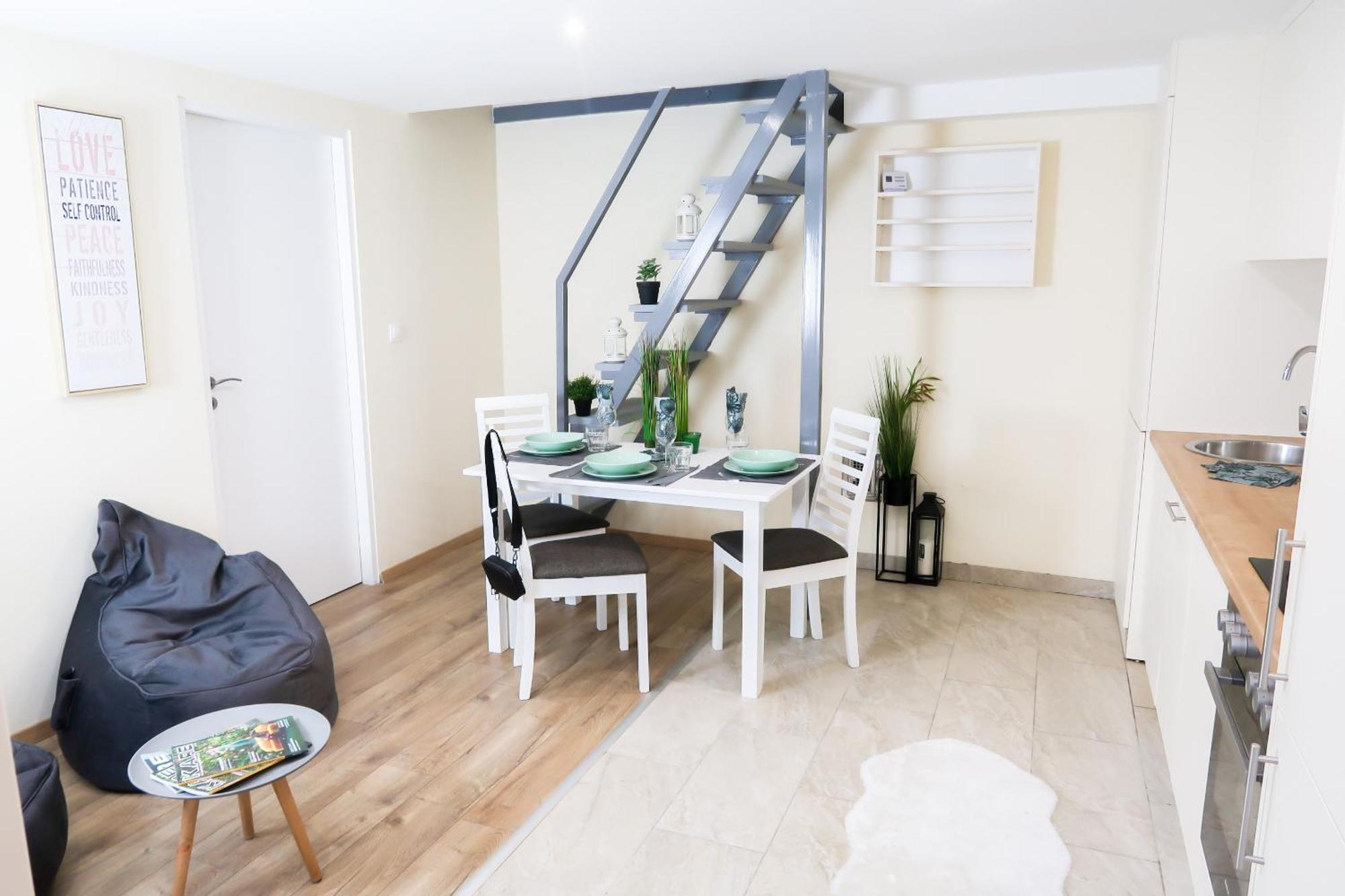 Budapest City Center, Nicely Renovated Apartment With 3 Bedrooms Zewnętrze zdjęcie
