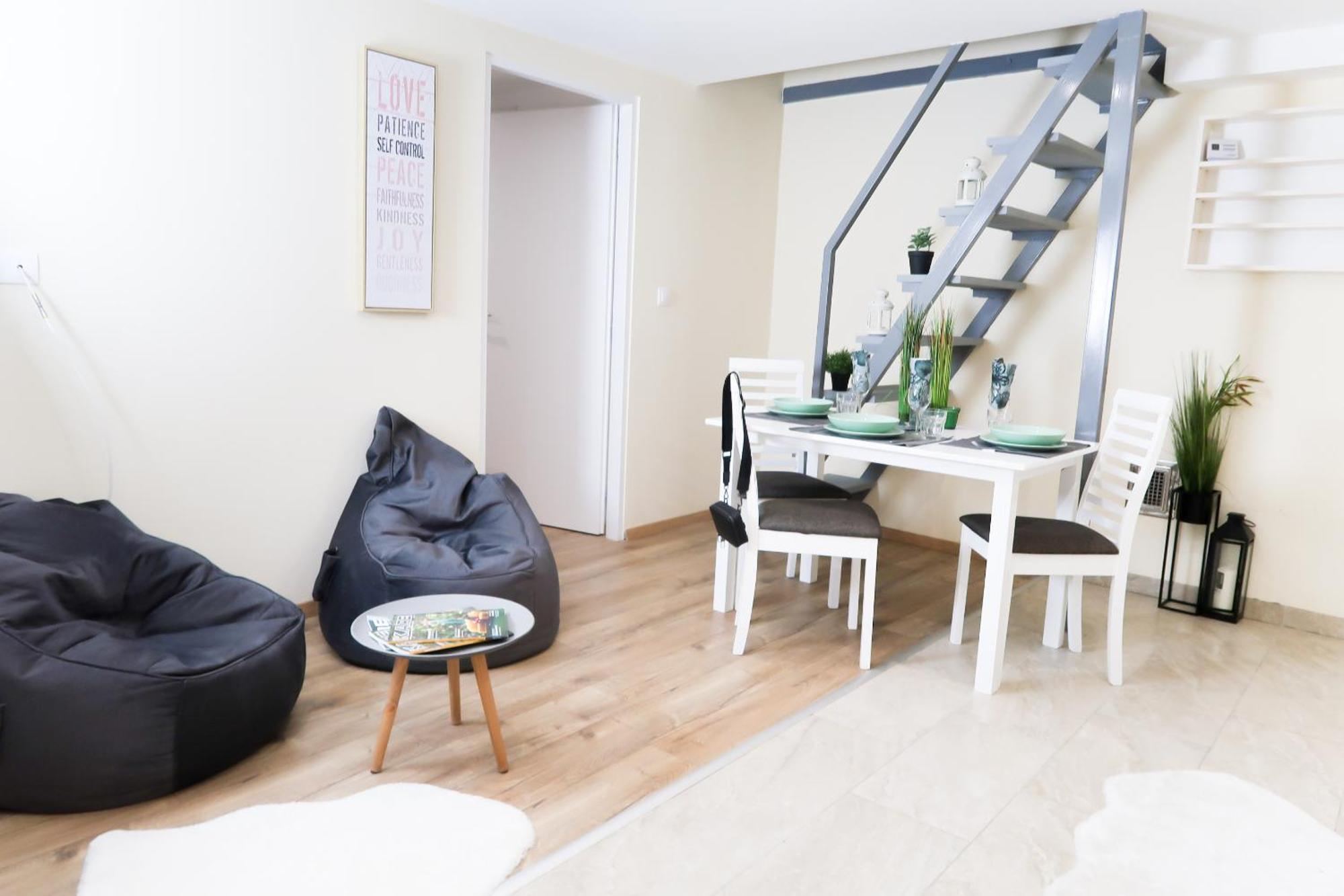 Budapest City Center, Nicely Renovated Apartment With 3 Bedrooms Zewnętrze zdjęcie